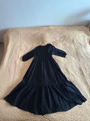 디노스 DAMA 코튼 보일 컷워크 자수 원피스 블랙 L-3L