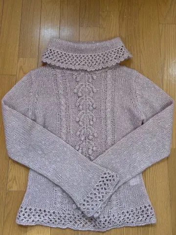 Pompadour 옅은 핑크 케이블 짜임 니트 스웨터 M 사이즈