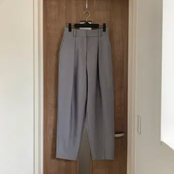 ELENDEEK 엘렌딕 CURVE TUCK PT 커브 턱 팬츠