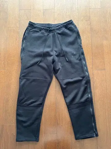 [ Jordan ] 블랙 스웨트 팬츠