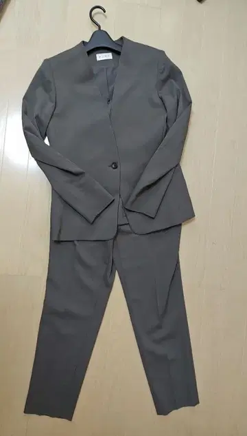 PLST 플라스테 셋업 수트 S 사이즈 카키 그레이