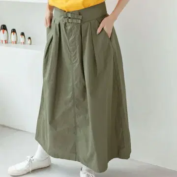 parici 팰리시 개버 밀리터리 스커트 플레어 카키