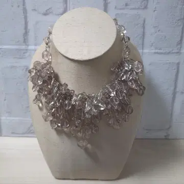 파티 목걸이 고져스 요시에 이나바 목걸이