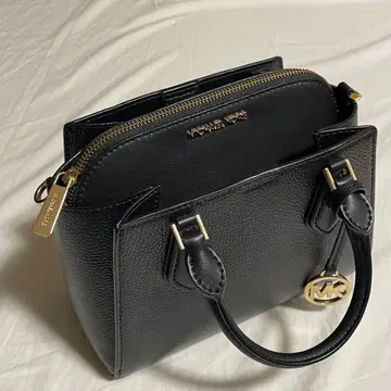 MICHAEL KORS 블랙 숄더백 2IN1 달리아