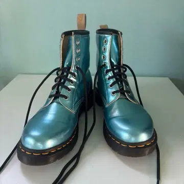 [ 레어 ] Dr.Martens 부츠 아이스 블루