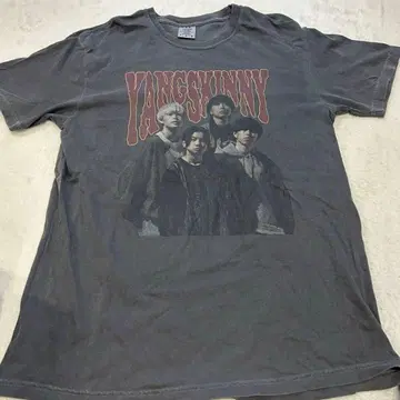 YANGSKINNY 그래픽 T셔츠 L 사이즈