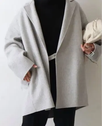 새상품급 FRAMeWORK 리버 숏 코트