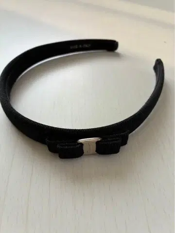 페라가모 머리띠