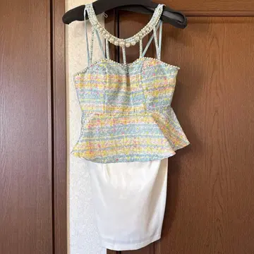 에밀리아 위즈 원피스