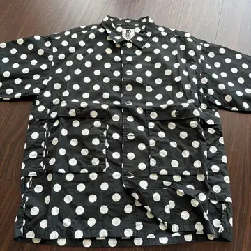 10 도트 무늬 반팔 셔츠 L 사이즈