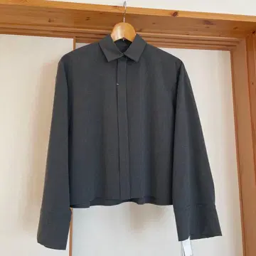 [ 미사용품 ] SETIA 블라우스