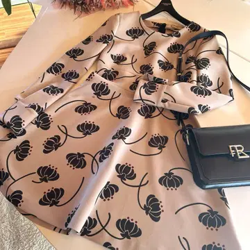 Fay 꽃무늬 긴팔 원피스