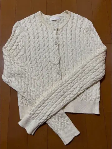 Ballsey 아이보리 케이블 짜임 가디건 S 사이즈