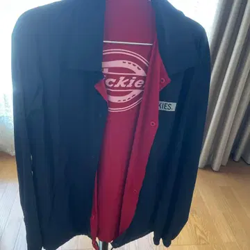 Dickies 네이비/레드 리버서블 나일론 자켓