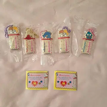 산리오  빗 아크릴 참 세트