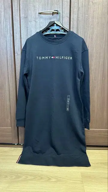 TOMMY HILFIGER 트레이닝복 맨투맨