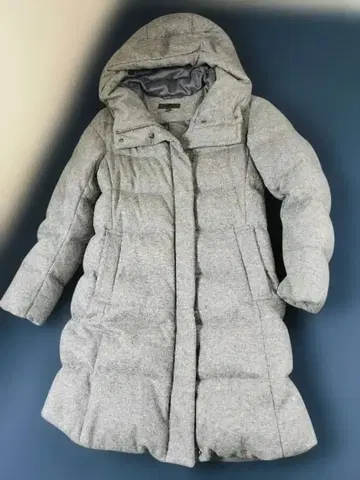 유니클로 스트레치 울 블렌드 다운 코트 그레이 S 사이즈