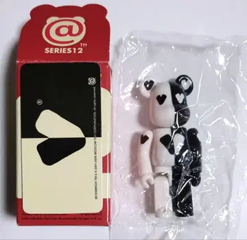 베어브릭 12 시크릿 TWELVEBAR