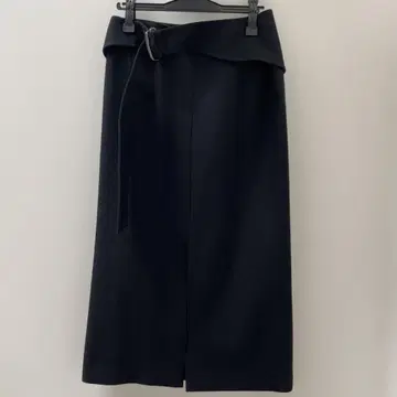 ebure 블랙 허리 벨트 포함 타이트 스커트