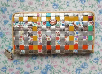 컬러풀 뜨개질 디자인 장지갑