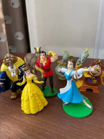 디즈니 스토어 미녀와 야수 프린세스 피규어 가격 인하