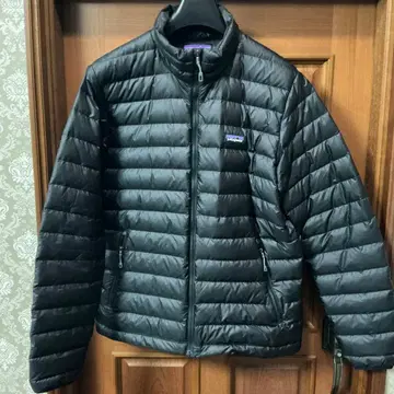 Patagonia 다운 스웨터 블랙 M