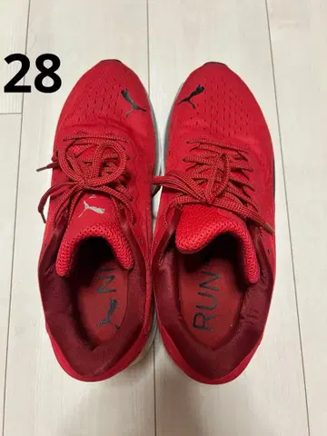 Puma 러닝화 28cm