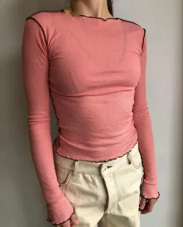 BASERANGE VEIN LONG SLEEVE 리브 상의