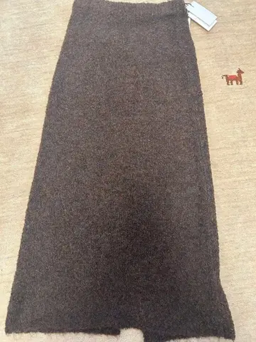 울 혼방 브라운 타이트 스커트