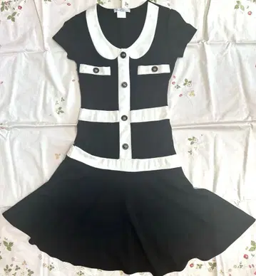 프랑스제 원피스 블랙&화이트 약 38사이즈 M 사이즈