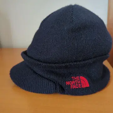 THE NORTH FACE 니트 모자 네이비