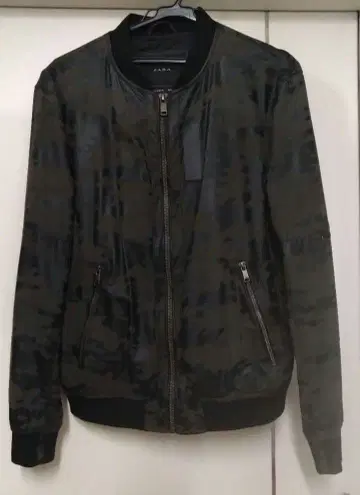 ZARA 자라 카모플라주 패턴 점퍼