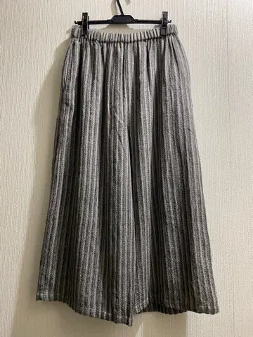 메종드소일 울 팬츠