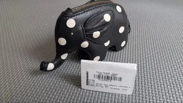 Kate Spade 코끼리 모양 코인 케이스 블랙/화이트