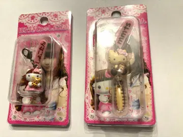 미개봉 헬로키티 쇼코땅 콜라보 지퍼 마스코트 2개