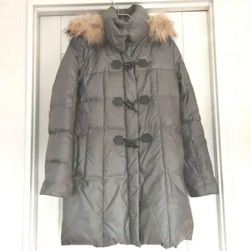 실버 그레이 후드 부착 다운 자켓