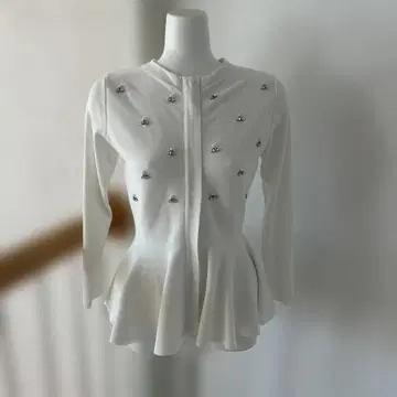 tocco closet luxe 비즈 장식 가디건