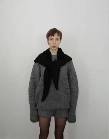 11월 말까지 판매! OVER FORM SLEEVE KNIT TOPS