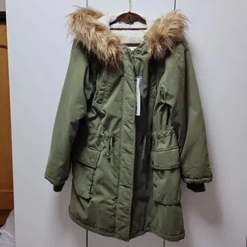 새상품 Heather BIG 후드 모즈 코트