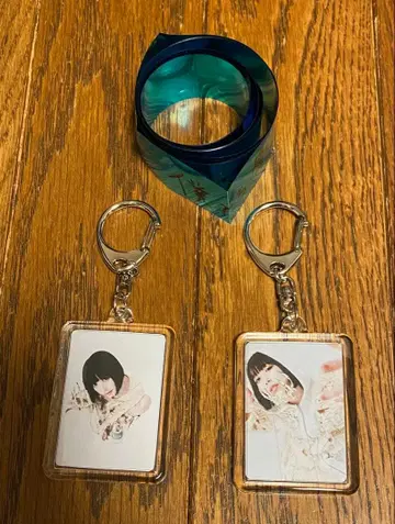 ano BBB 랜덤 키링 x 2 은색 테이프