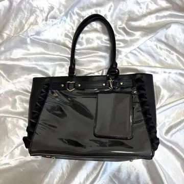 자카마트 A4 하트 버클 인조 가죽 프릴 토트백 이타백