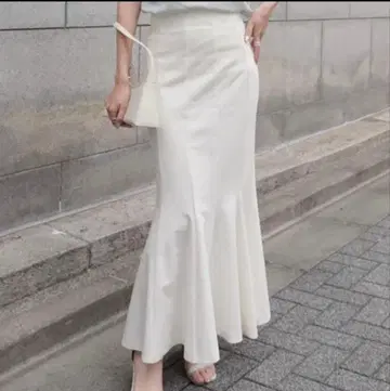 택 포함 새상품 패널 플레어 컷 스커트 S