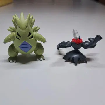 포켓몬, 뱅기라스와 미카루게 피규어 세트