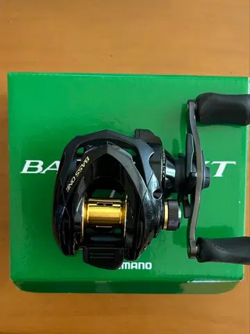 시마노 베이트 낚시릴 17 버스원 XT 150/151 우핸들