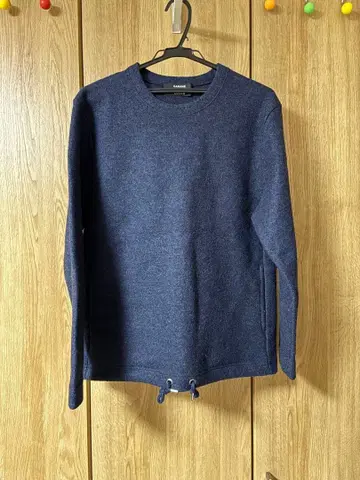 CABANE de ZUCCA 네이비 니트 스웨터