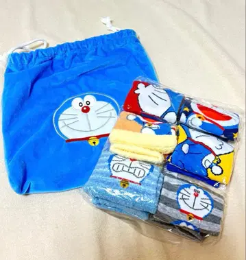 도라에몽 키즈 양말 6켤레 파우치 포함! 즉시 구매 가능!