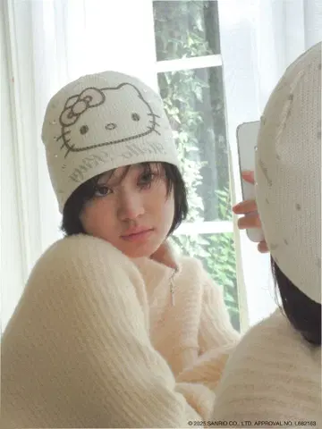 PELLICULE HELLO KITTY doodle 비니