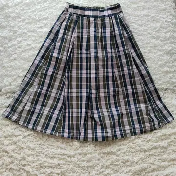 [ 새상품급 ] 쿠미쿄쿠 플레어 스커트 M