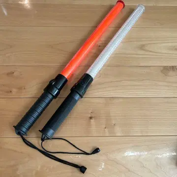 유도등 2개 세트! 유도봉 경비 교통 정리 묶음 판매!