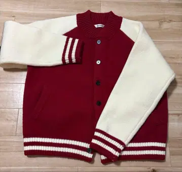 JACKPOT 바시티 자켓 레드 화이트 소매 절개 니트 구제 의류